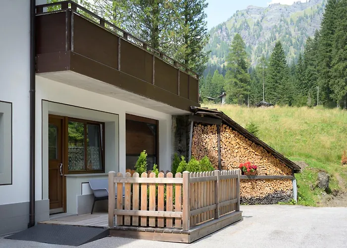 Hotel Garni Roberta Malga Ciapela