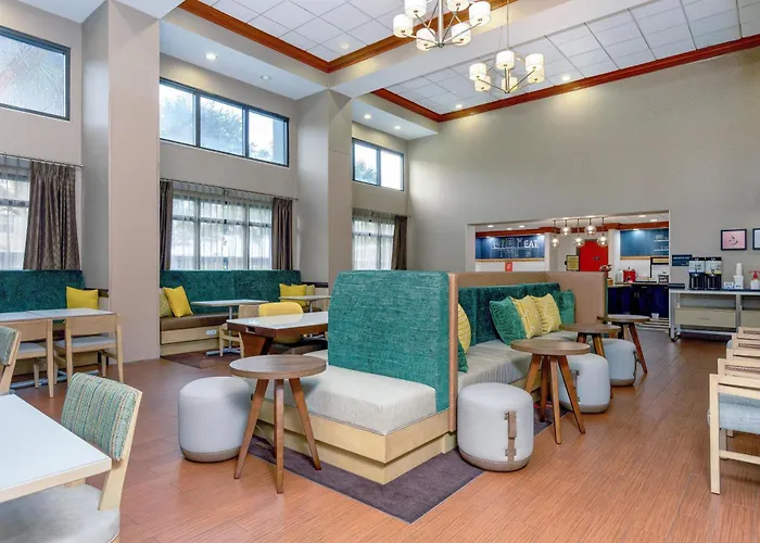 Hampton Inn & Suites Port St. Lucie