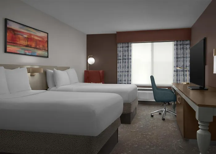 Hilton Garden Inn Westbury