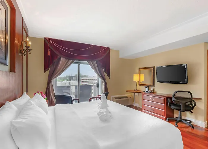 Quality Hotel Fallsview Cascade