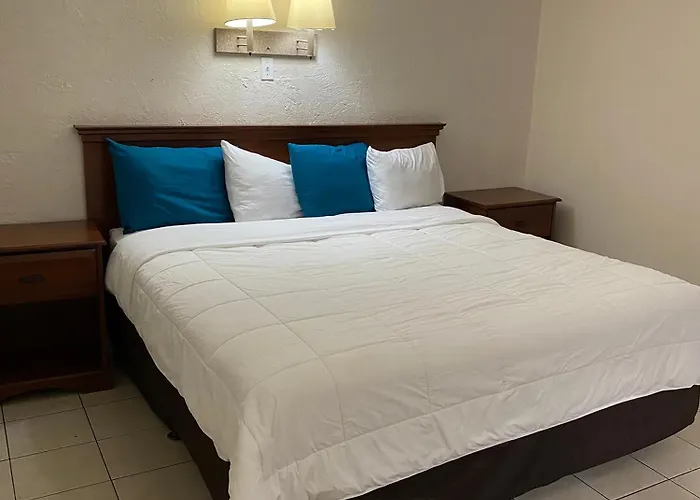 Palm Breeze Hotel Lake Worth Beach