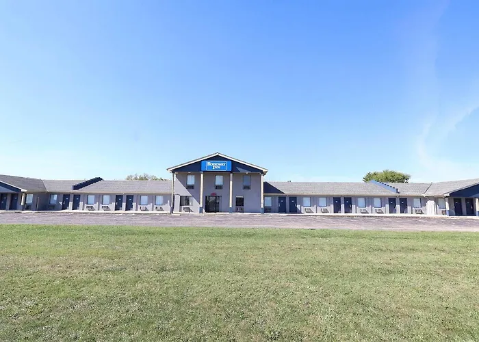 Jeffersonville Hotels