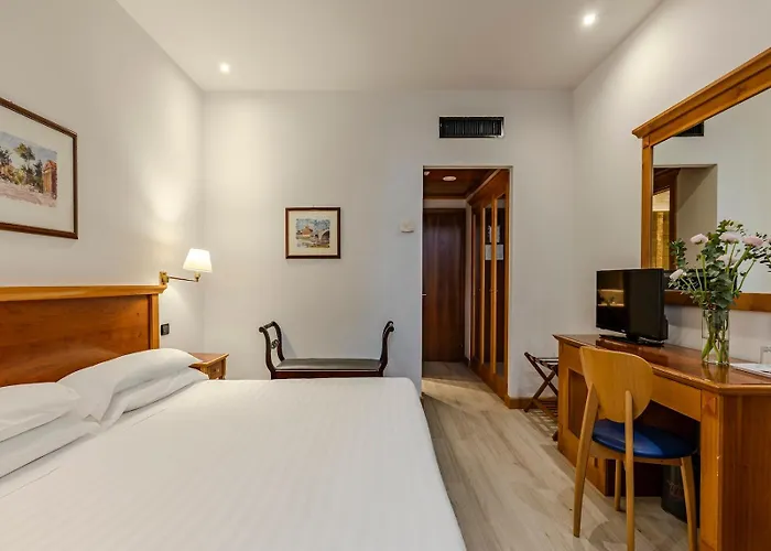Hotel Diplomatic