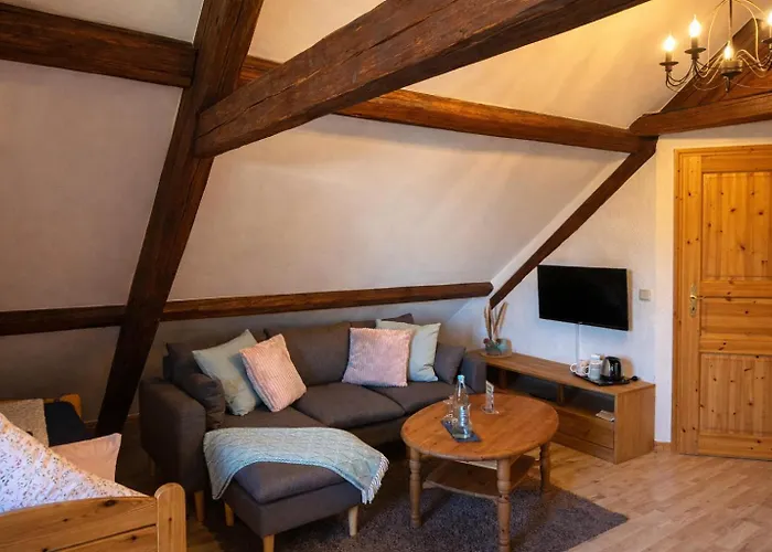 Hotels in Lind (Mayen-Koblenz)