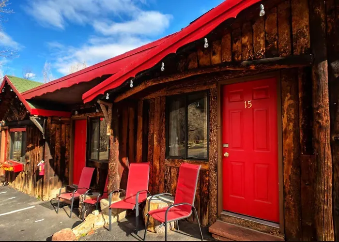 Foot Of The Mountain Motel Boulder