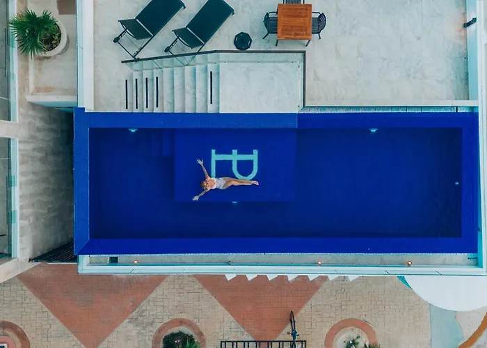Hotel Puerto Libre