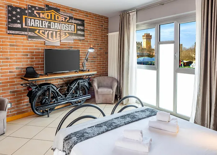 La Pacheca Rock Apartments Lazise