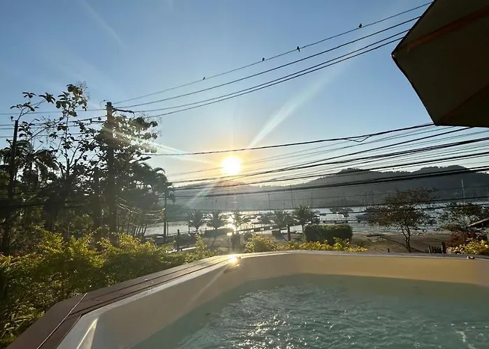 Casa Amarela Acomodação com café da manhã Angra dos Reis