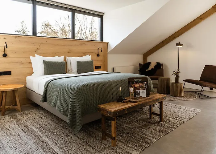 Hoeve BuytenHout Delft