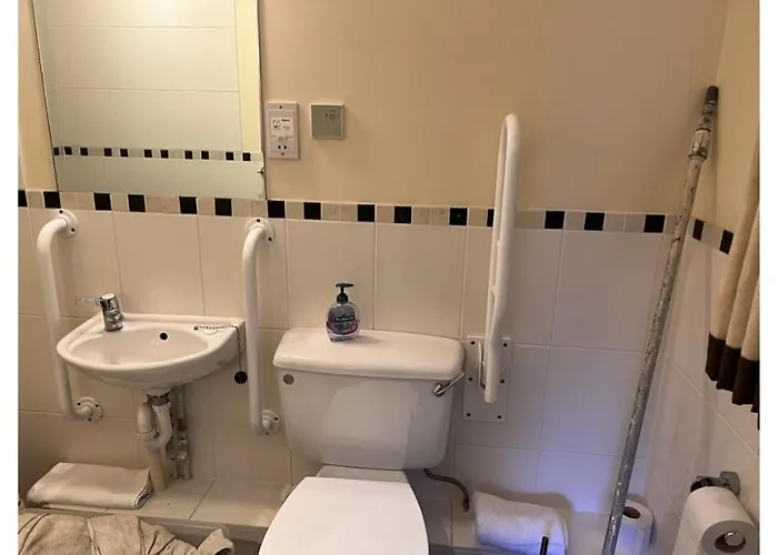 Liss Hotels