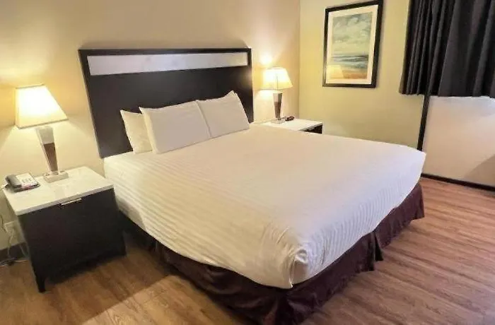 Alhambra Hotel