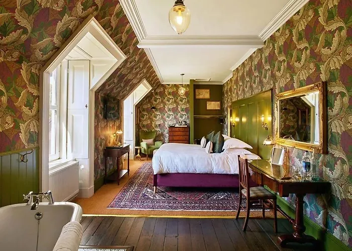 Hotels in Foyers