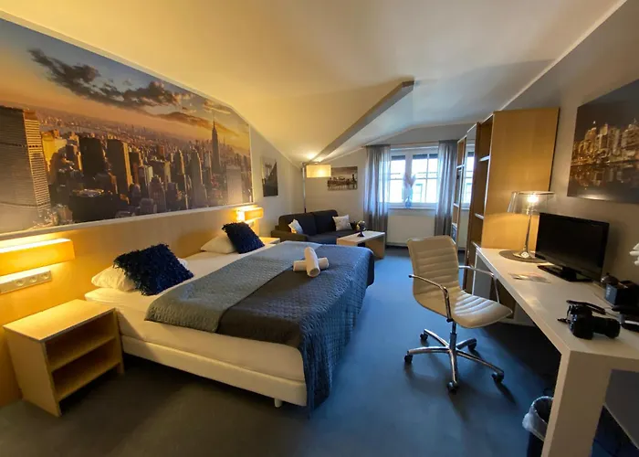 Hotels in Bischoffen