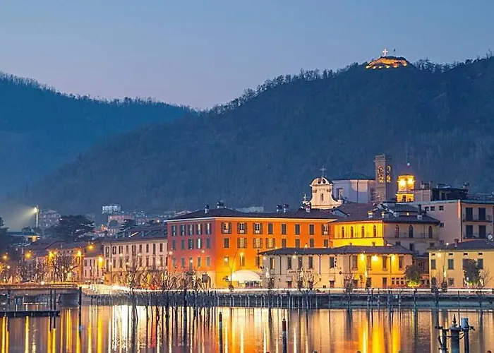 Sarnico Hotels