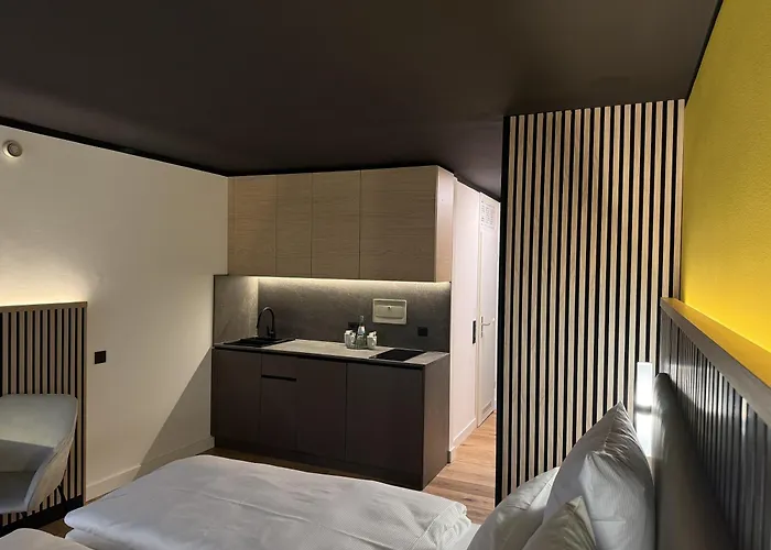 Hotels in Steinenbronn