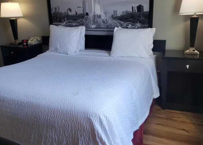 Northlake Hotels