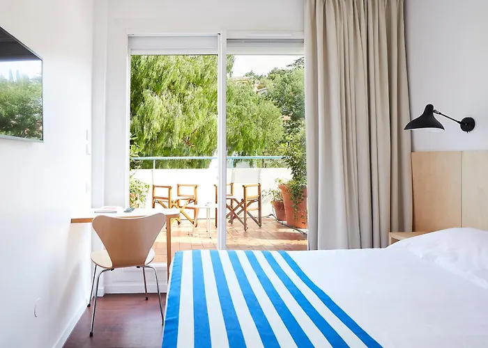 Hôtel California Le Lavandou