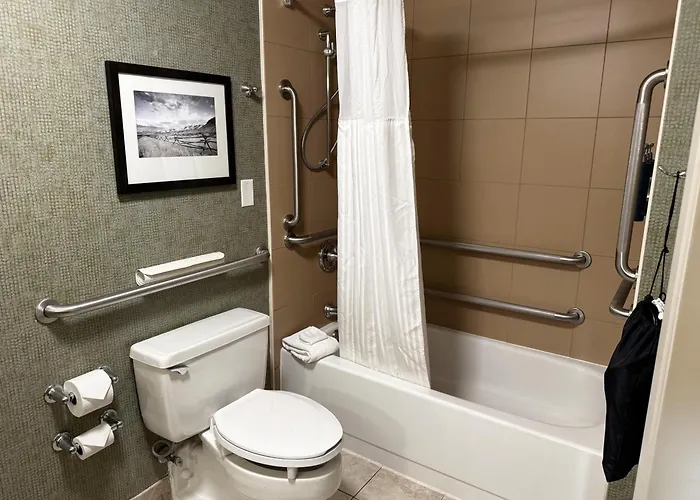 Doubletree By Hilton Billings Hotel