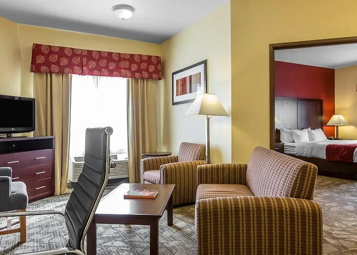 Comfort Suites Palm Desert I-10