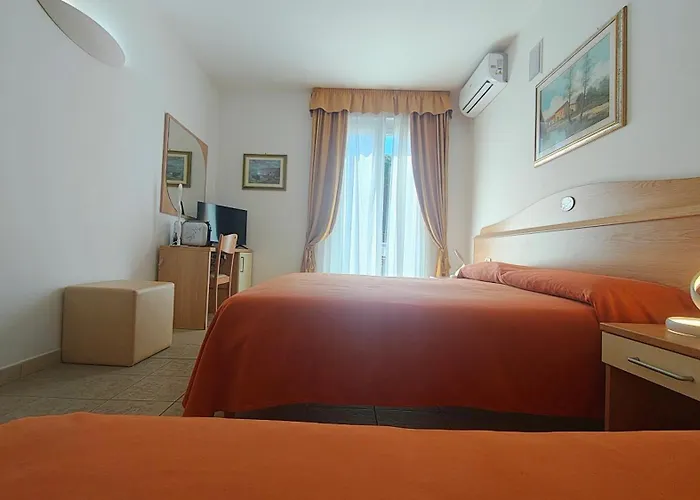 Hotel Villa Smeraldo Orbetello