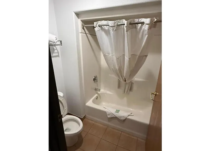 Fairbridge Inn & Suites Williston Near Airport