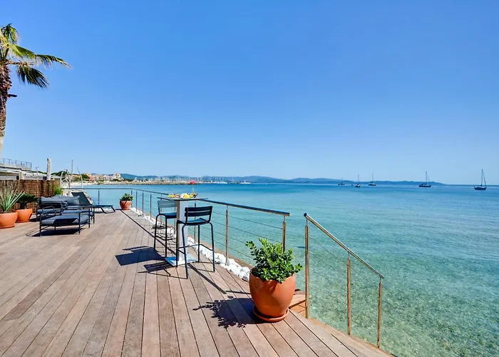 Hotel Le Bor à Hyères