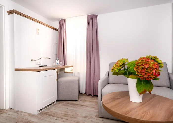 Hotels in Poel