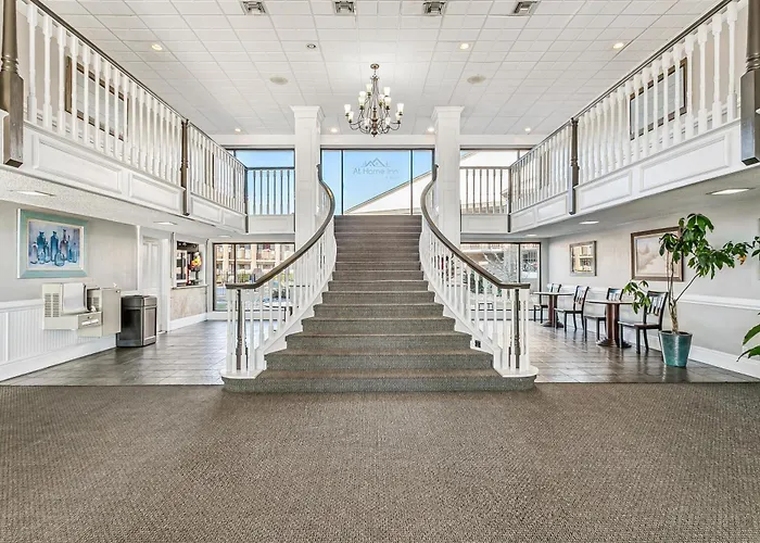 At Home Inn - Pensacola Ferry Pass