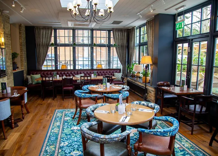 Royston (Hertfordshire) Hotels