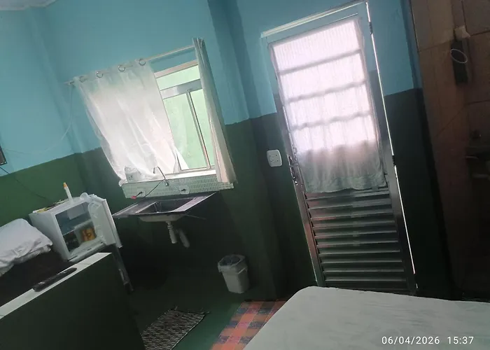 HOSTEL FAMÍLIA quartos privado próximo aeroporto Int Guarulhos SP TÁXI 24 hrs