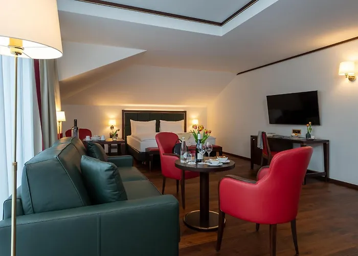 Hotels in Horn
