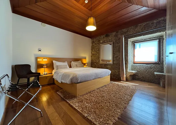 Hotel Rural Alves - Braga - Casa Alves De Torneiros