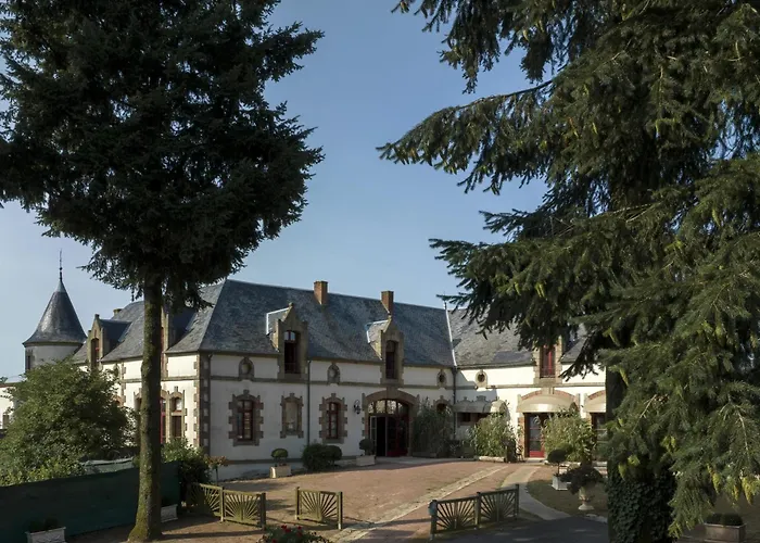 Chambretaud Hotels