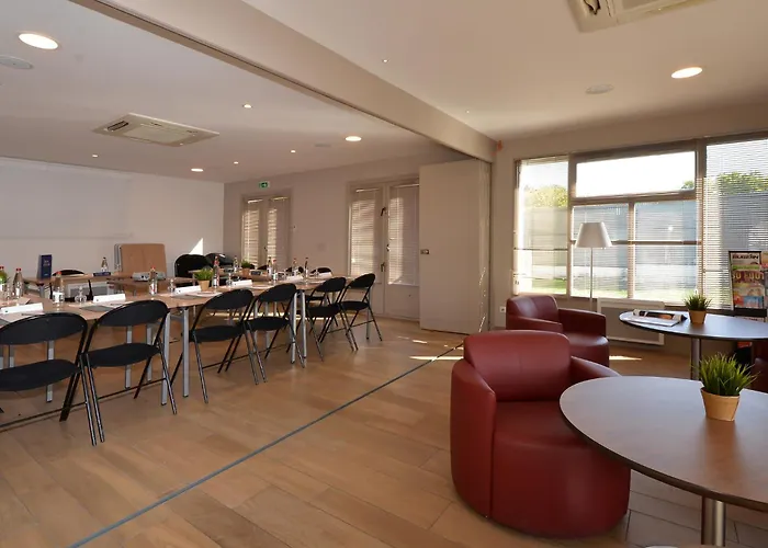 Hotel Campanile Reims Ouest - Tinqueux