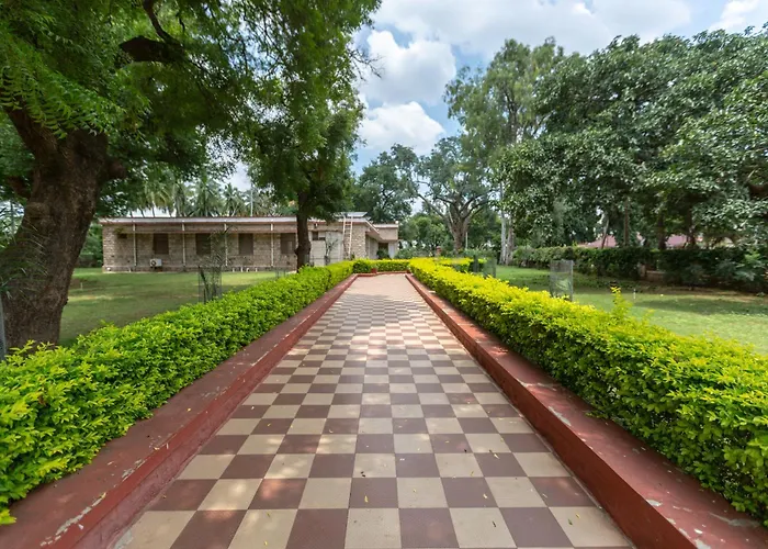 Badami Hotels