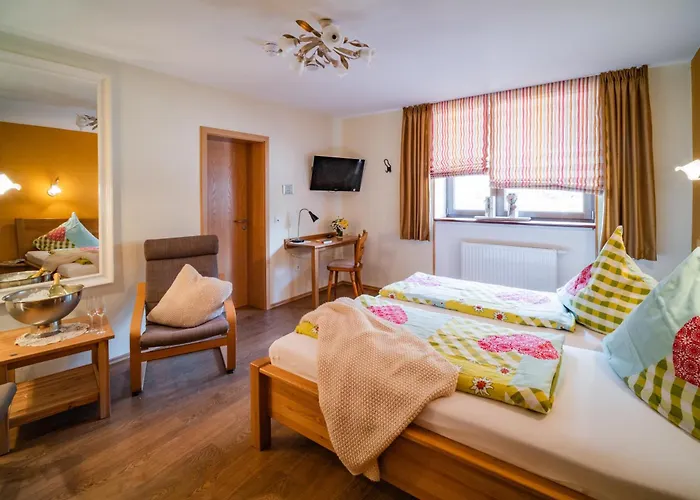 Hotels in Ottweiler
