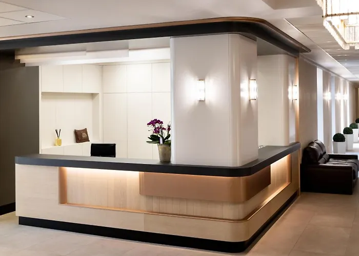 Hotel Garzon Plaza Győr