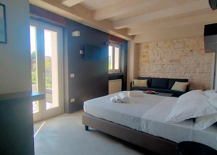Hotel Ral 7039 Numana