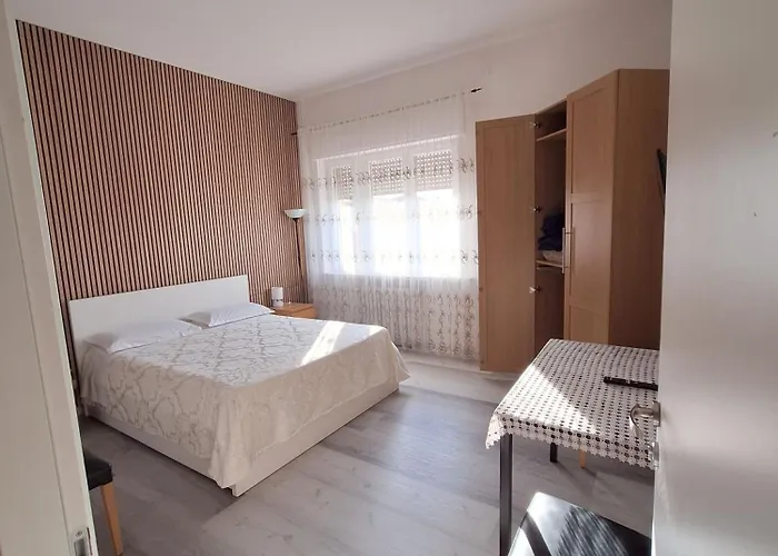 Giada Rooms Appartments Peschiera del Garda