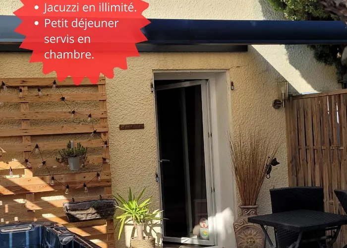 15' Cité de Carcassonne, chambre au calme, petit-déjeuner et jacuzzi en supplément