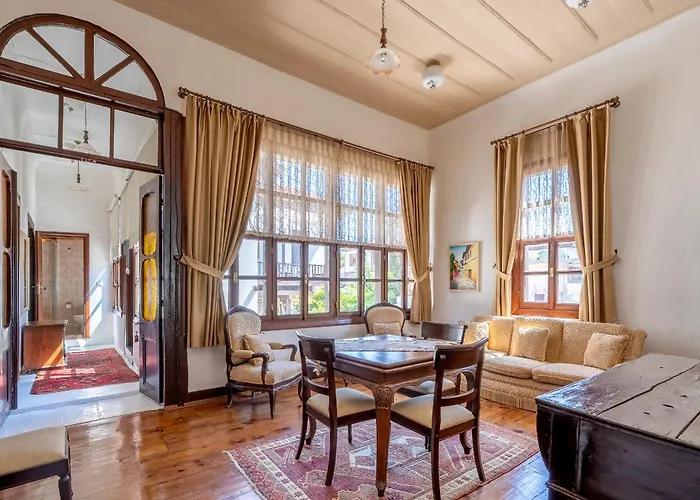 Atelya Art Hotel