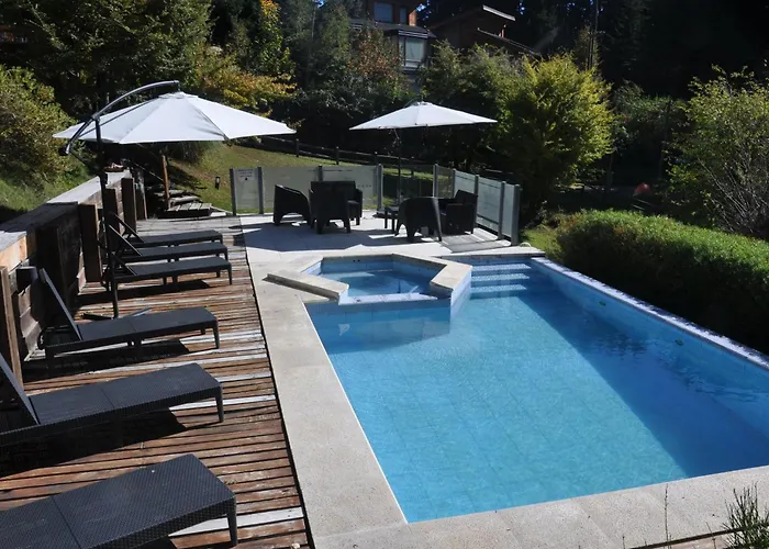 Hotels in Villa La Angostura