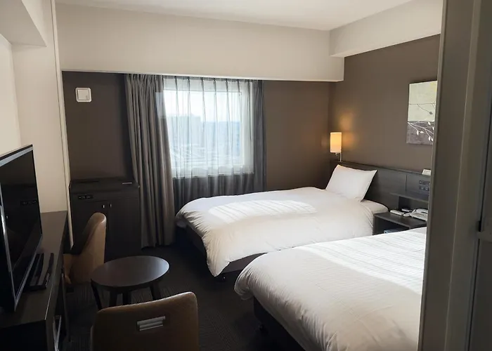 Yanagawa Hotels