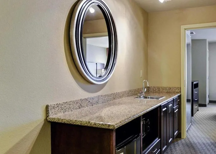 Comfort Suites Near Hot Springs Park