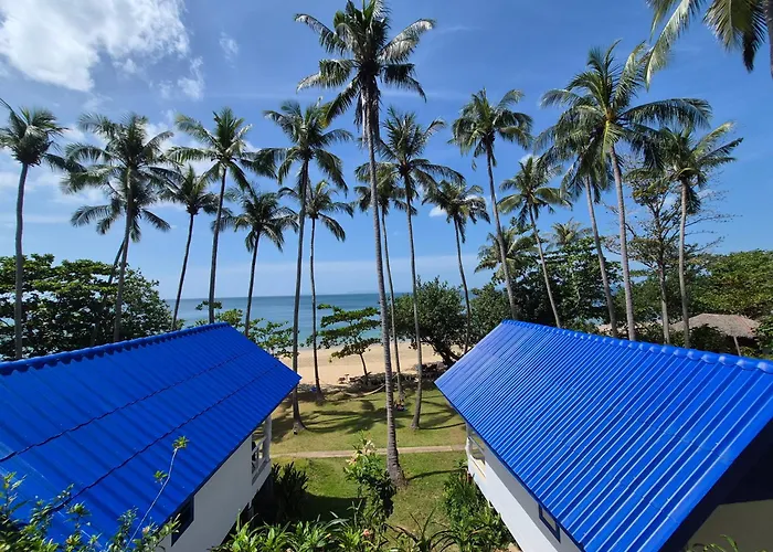 Hotels in Koh Jum