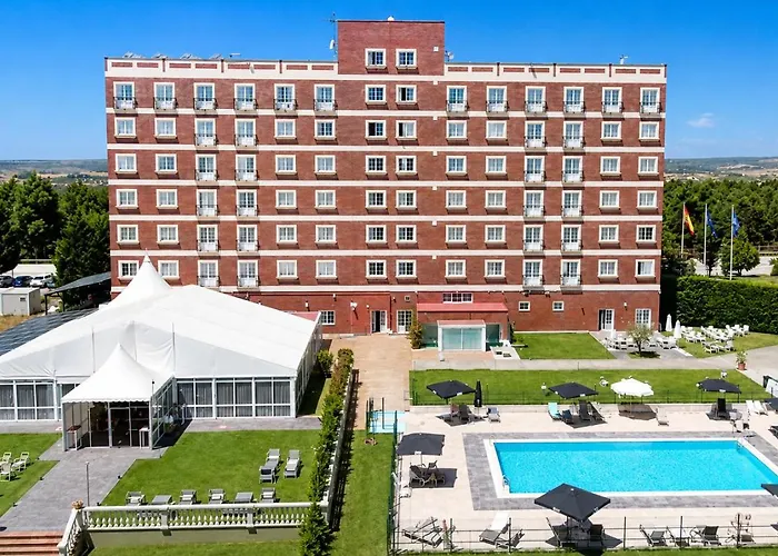 Hotel Santiago León