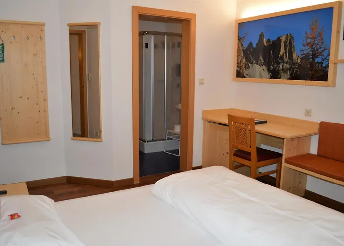 Villabassa Hotels