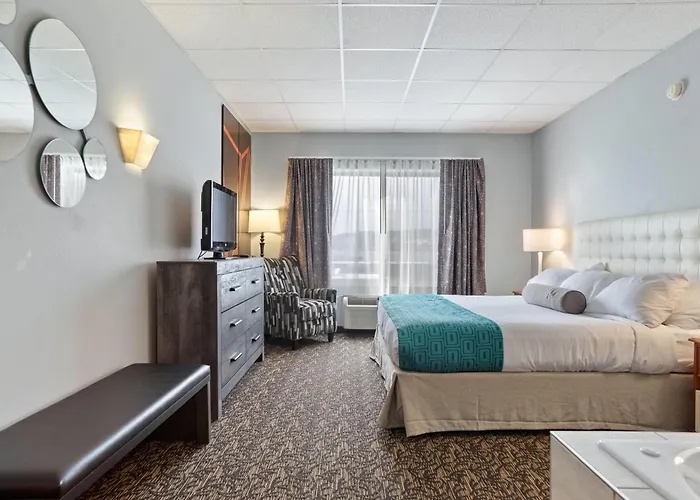 Elevation Inn & Suites, Trademark Collection By Wyndham Downtown Rapid City- Walking Distance To The Monument