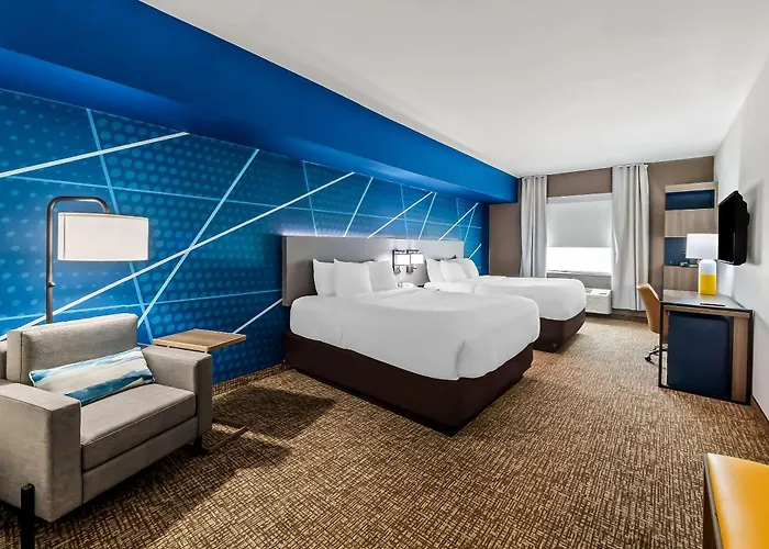 Hotels in Donna