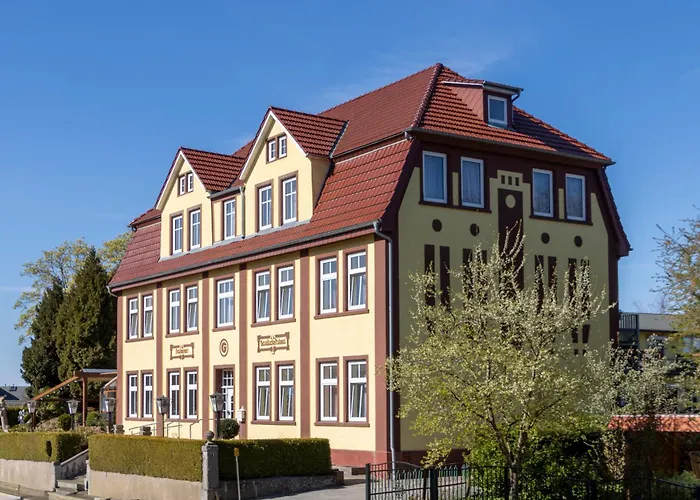Hotel Gesellschaftshaus Bergen Auf Rugen